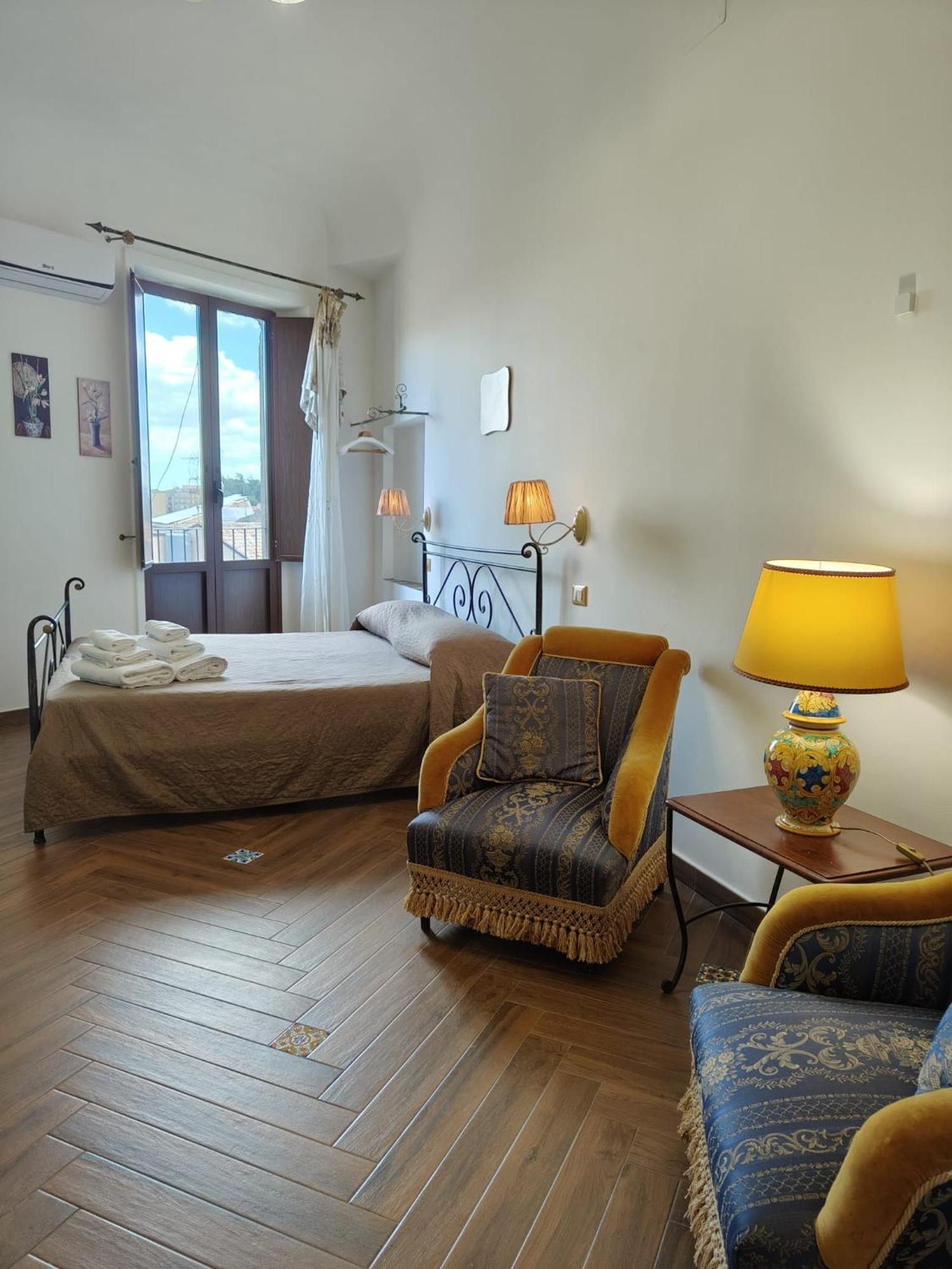 Centro Sicilia Rooms-Suites & Terrace Enna Kültér fotó