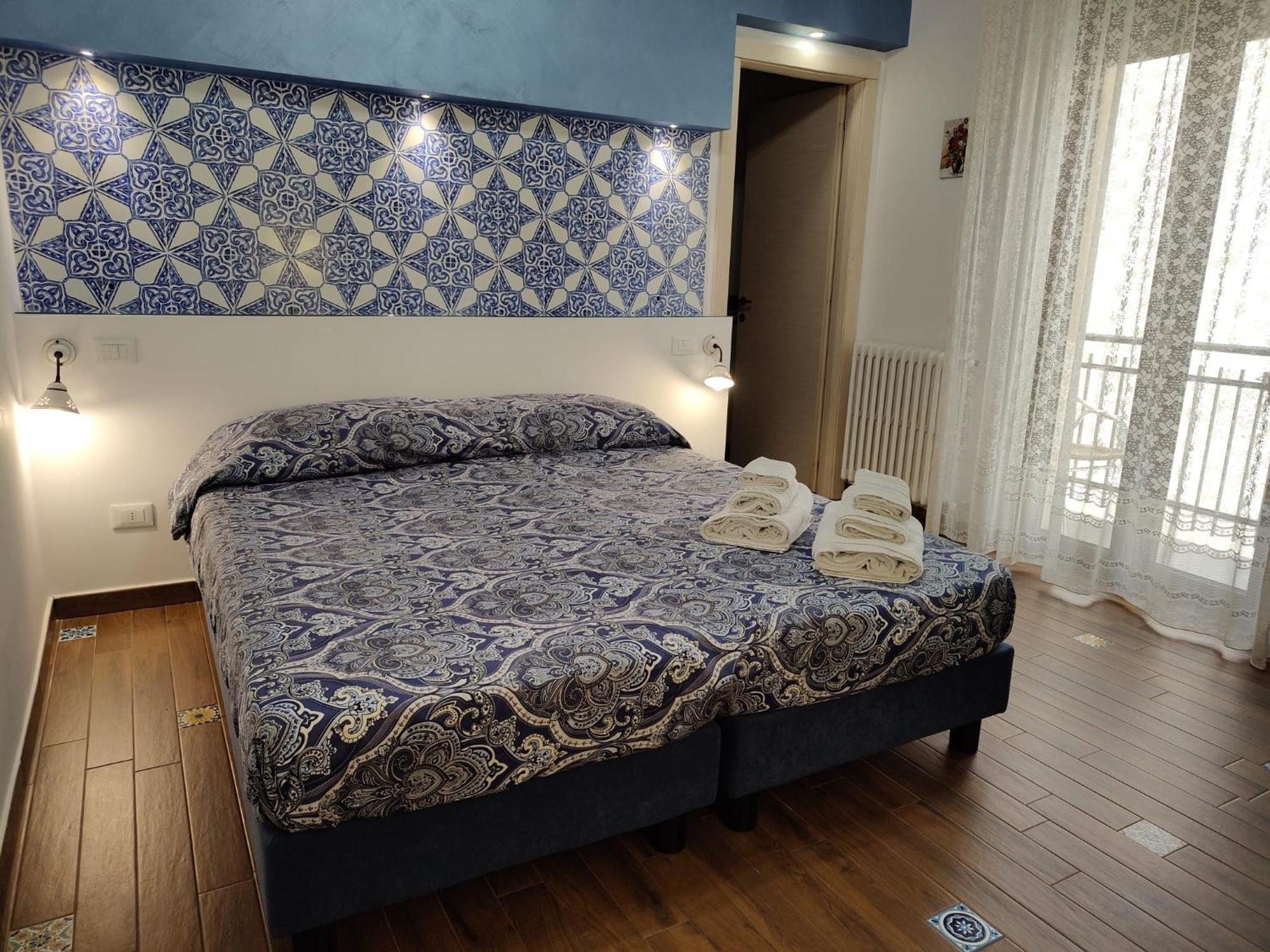 Centro Sicilia Rooms-Suites & Terrace Enna Kültér fotó